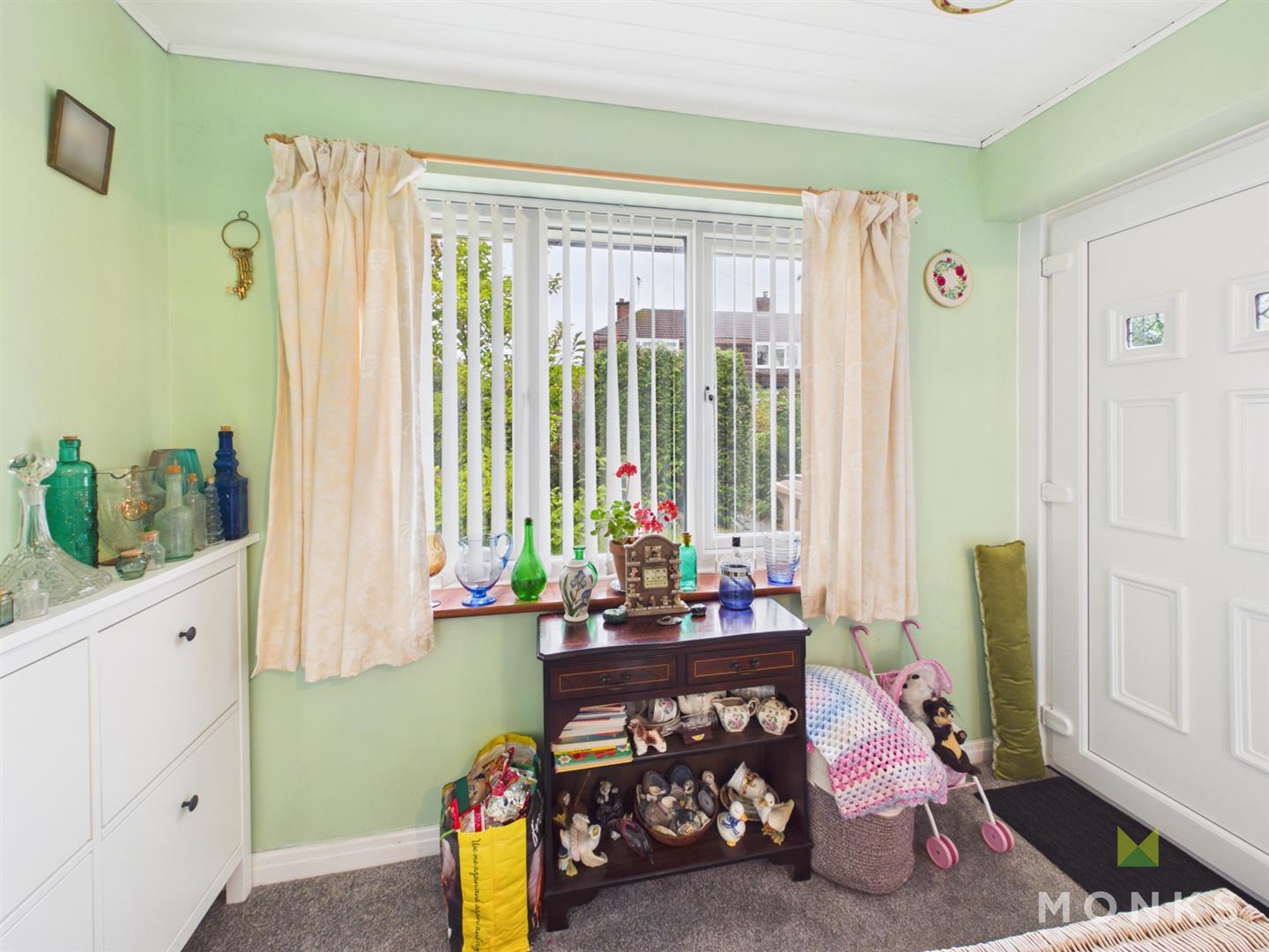 18 West Place, Oswestry, SY11 3NR For Sale
